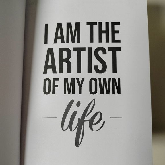 Guided Journal for personal growth - Picture 3 of 10